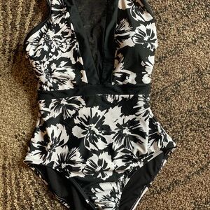 Time and Tru Monochrome Floral Swimsuit